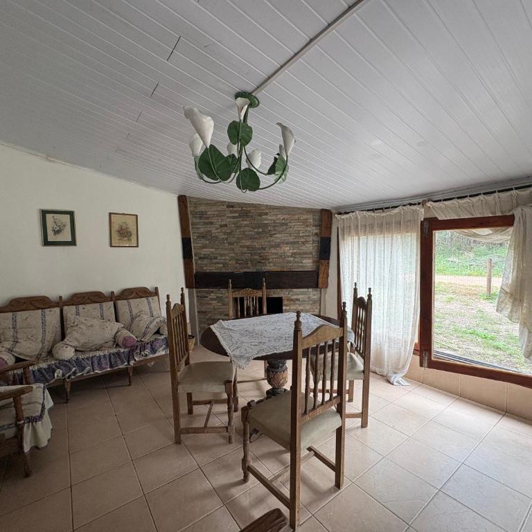 Hermosa casa en La Esmeralda, a tres cuadras de la playa - Casa de 2 dormitorios - 3