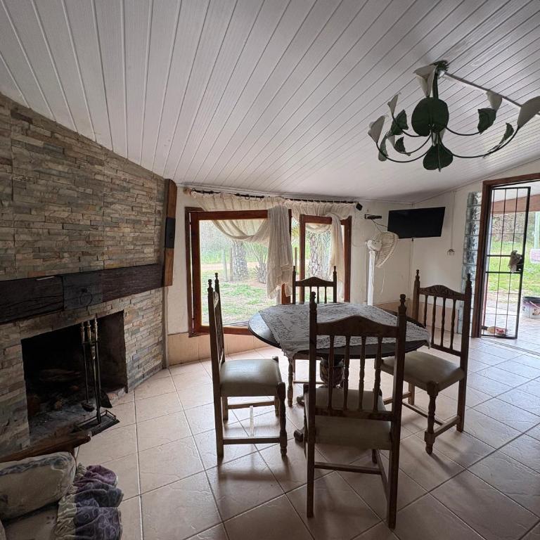 Hermosa casa en La Esmeralda, a tres cuadras de la playa - Casa de 2 dormitorios - 4