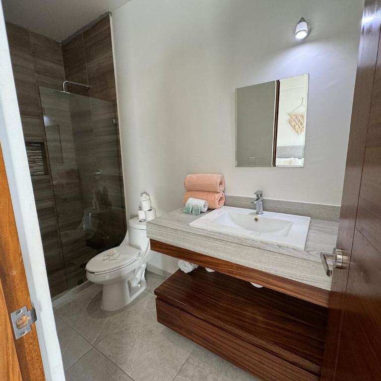 Ideal Area, Comfy Bed, 4 Blocks from 5th & Shops - Single Room - 10
