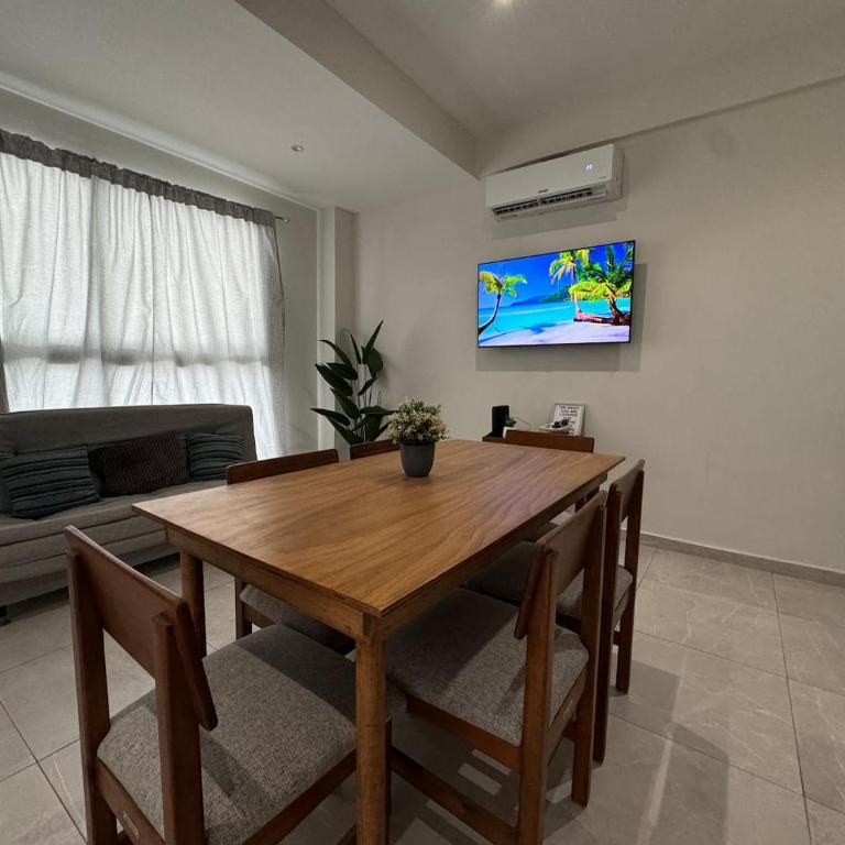Chic Stay, Rooftop Plunge Pool, 4 Blocks from 5th - Single Room - 12