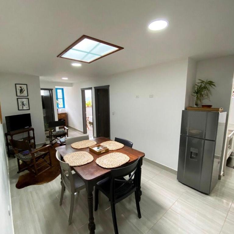 Casa Victoria ApartaHotel - Two-Bedroom Apartment with View - 6