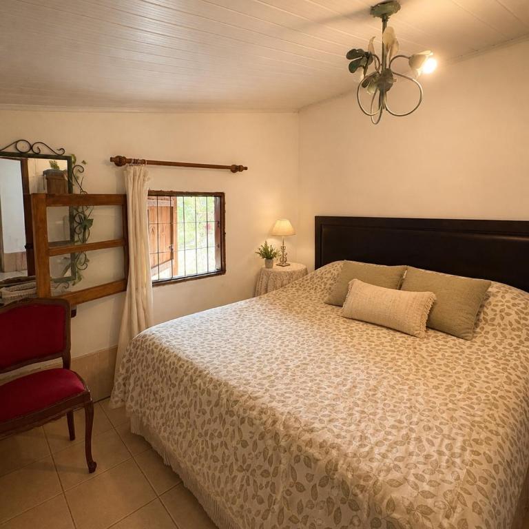Hermosa casa en La Esmeralda, a tres cuadras de la playa - Casa de 2 dormitorios - 10