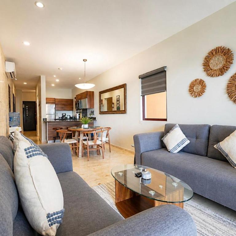 Oceanfront Condo a Block Off 5th in Heart of Playa - Apartment - 2