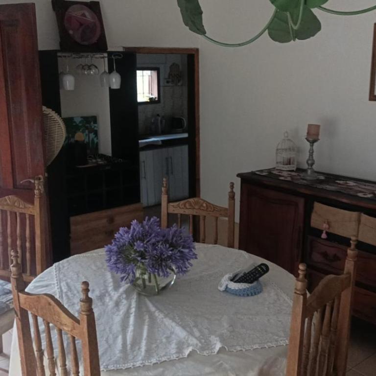 Hermosa casa en La Esmeralda, a tres cuadras de la playa - Casa de 2 dormitorios - 6