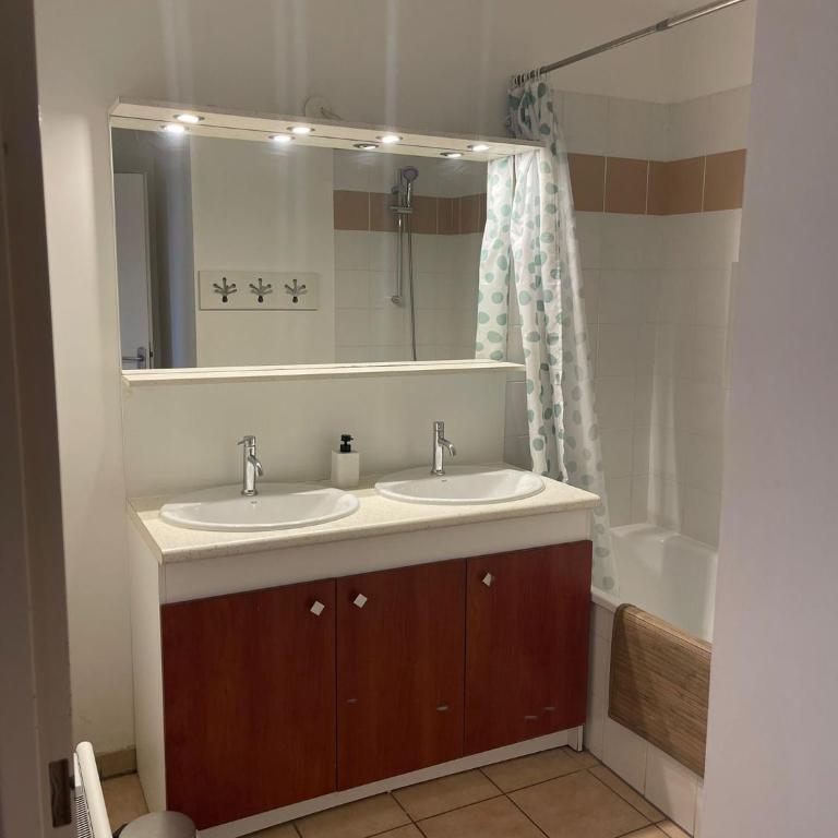 A Poitiers 2 chambres, très jolis appartement de 64 m2 - Appartement 2 Chambres - 7