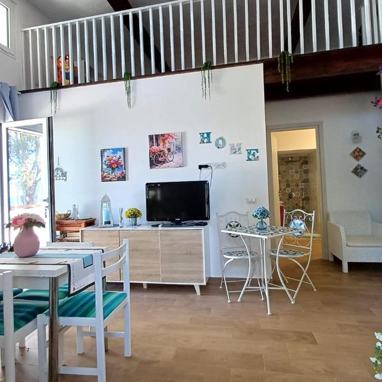 Oikos Terrasini - Casa con 2 Camere da Letto - 10