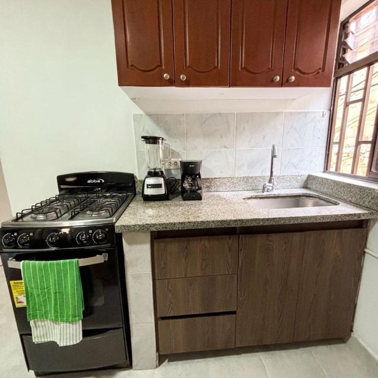Cozy, local apartment in Envigado - Apartamento de 2 dormitorios - 17