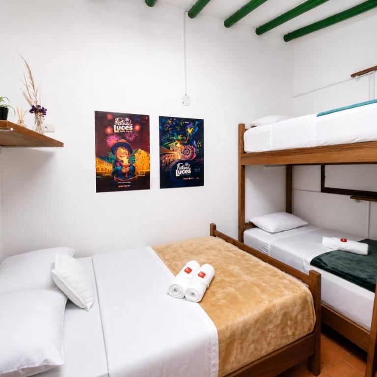 Roomii Hostel - Bunk Bed in Female Dormitory Room - 2