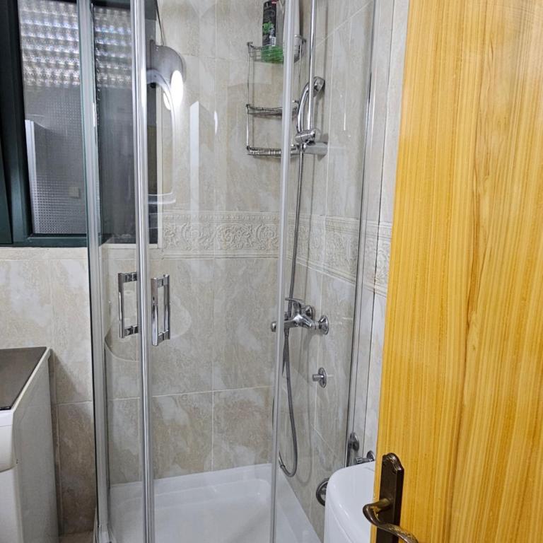 Apartment Luka - One-Bedroom Apartment with Sea View - 12