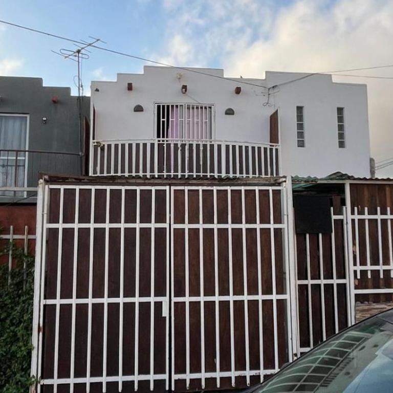 EXPONOR 2026 Casa 3D Ejecutiva 3 Personas Estacionamiento - Three-Bedroom House - 1