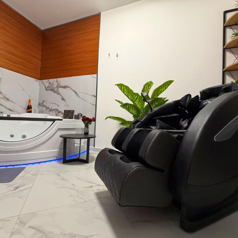 Predsjednički apartman, Djakuzi&Lebdeći krevet, Apollo 11 - One-Bedroom Apartment - 9