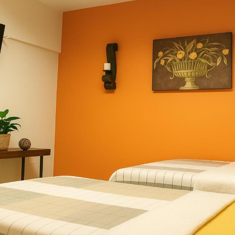 Hotel Regio Cintermex - Duplex Quadruple Room - 13