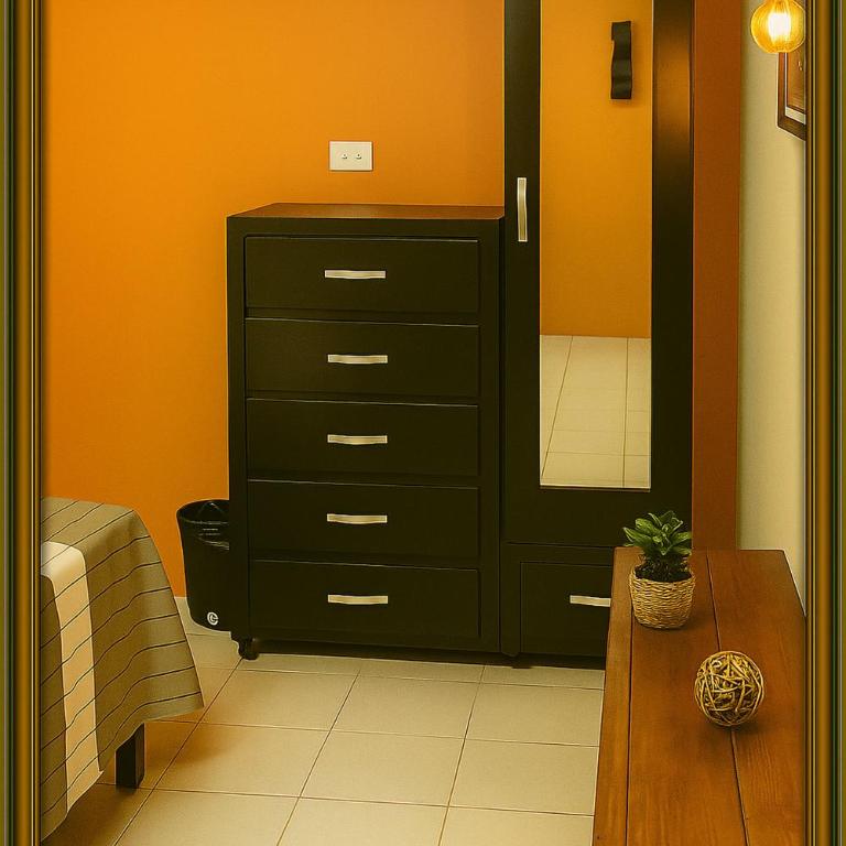 Hotel Regio Cintermex - Duplex Quadruple Room - 15