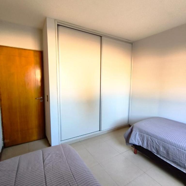 Planta baja Departamentos 2 dormitorios cochera seguridad 17 - Two-Bedroom Apartment - 4