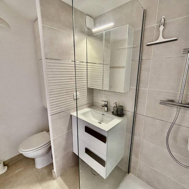 Mazet calme, clim et parking - 6 pers. - FR-1-816-46 - Villa - 4