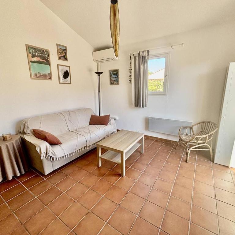 Mazet calme, clim et parking - 6 pers. - FR-1-816-46 - Villa - 7