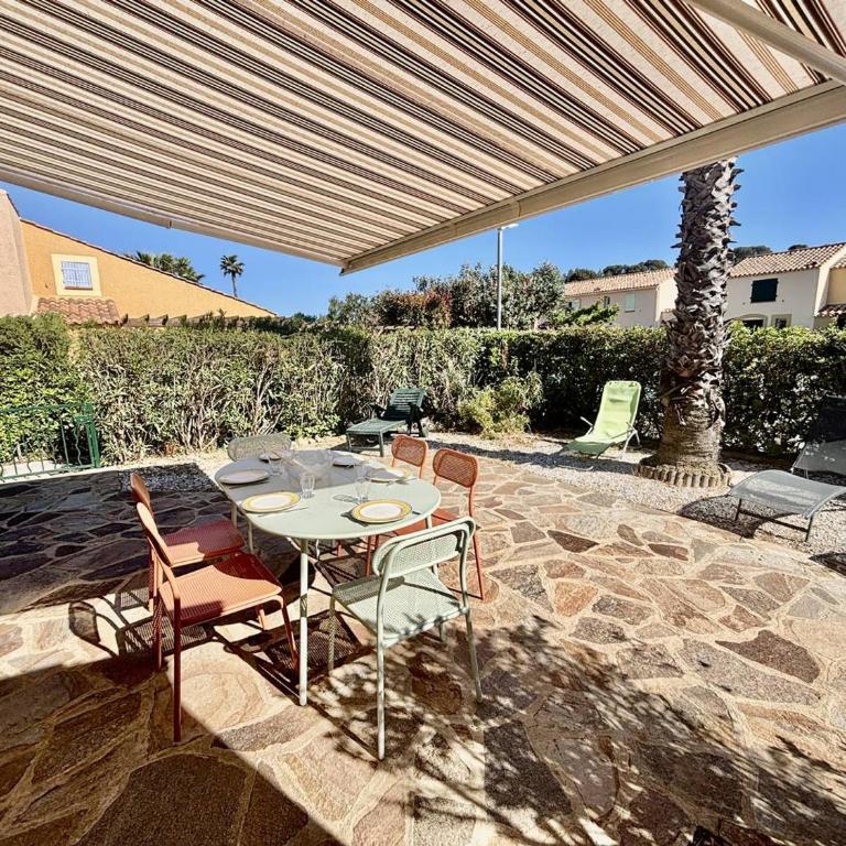 Mazet calme, clim et parking - 6 pers. - FR-1-816-46 - Villa - 9