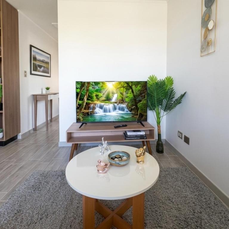 2H2B I Movistar Arena I Club Hipico y Parque Ohiggins - Two-Bedroom Apartment - 4