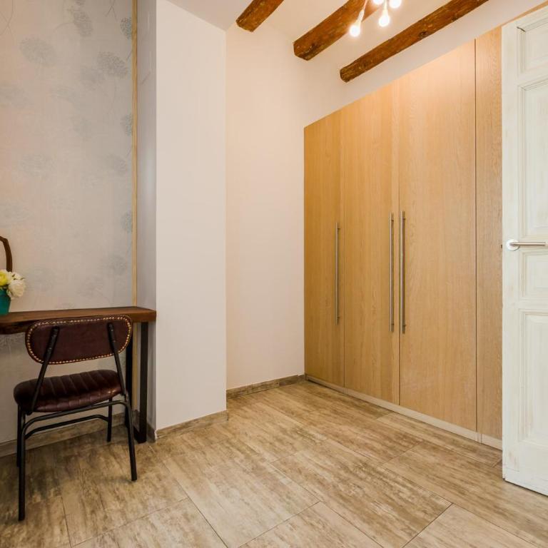 Novus Homes Barcelona Sants - Apartamento de 2 dormitorios con terraza - 5