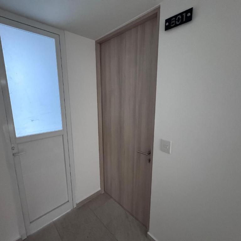 Céntrico depa cerca H.Cancerología, Akron, Andares - Apartamento con balcón - 15