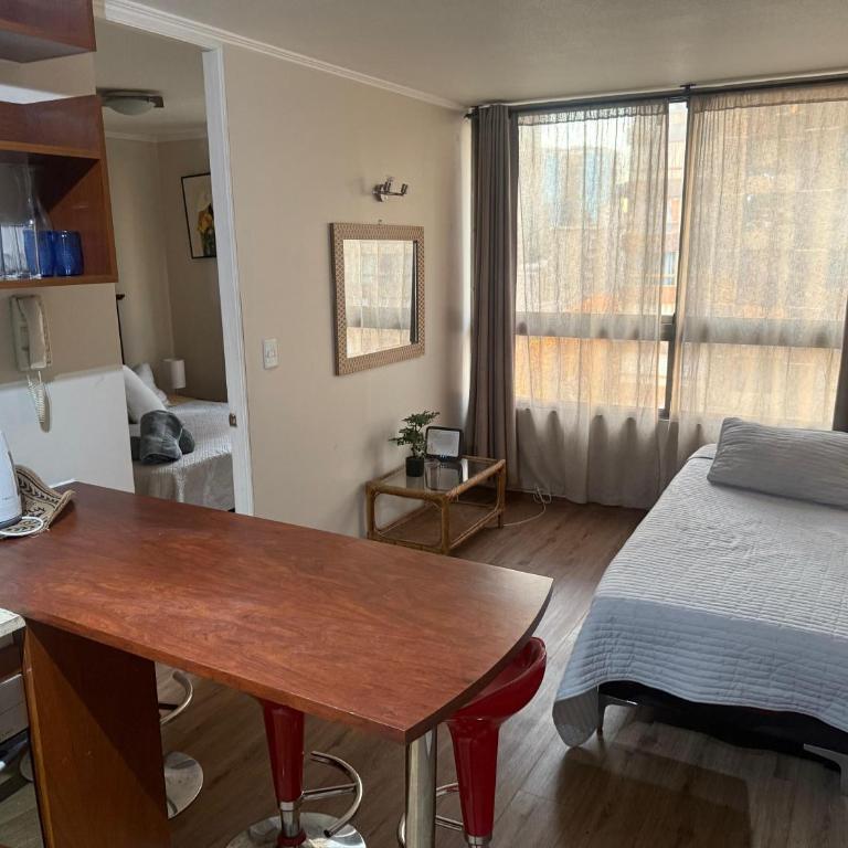 apartmoneda - One-Bedroom Apartment - 4