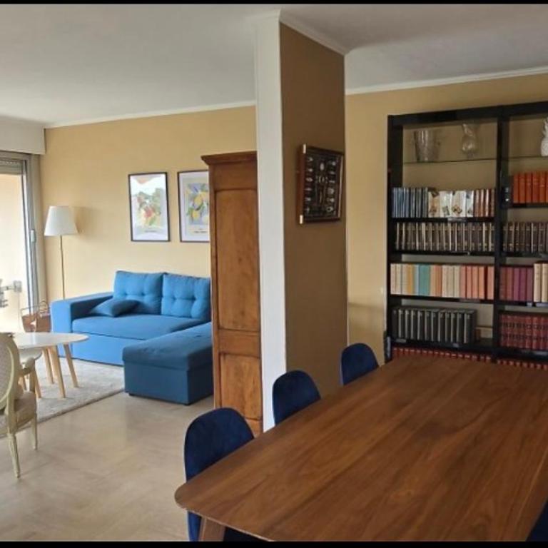 Appartement Le France - Vacances Côte d'Azur - Appartement - Vue sur Piscine - 3