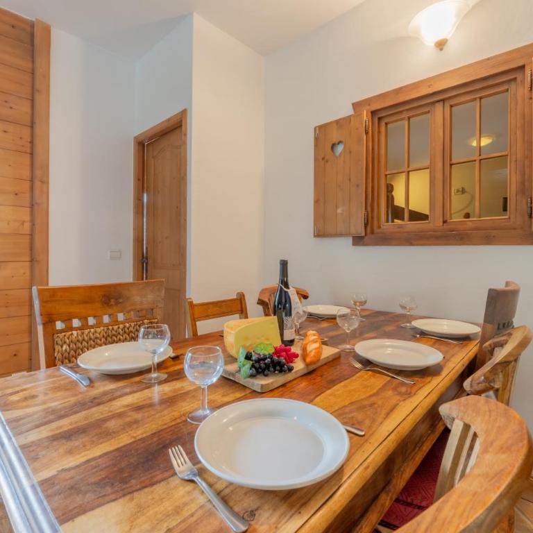 3BR Balcony & Parking near Argentière - Happy Rentals - Appartement avec Terrasse - 11