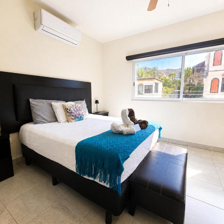 Cabo Downtown Studios - Estudio Deluxe con cama grande - 1