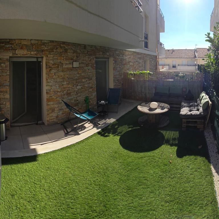 Le Patio Grasse - Studio avec Vue sur Jardin - 2
