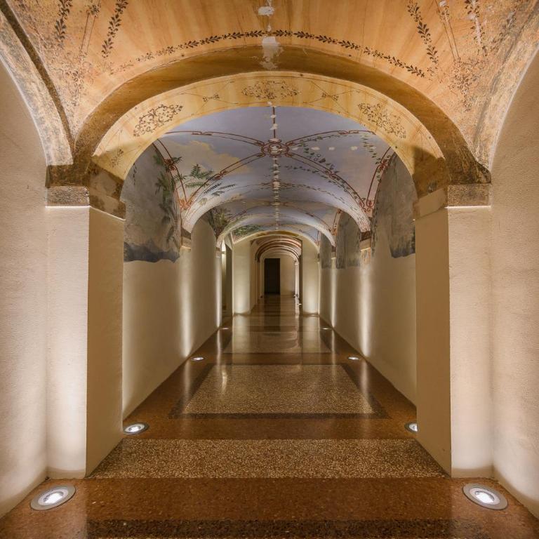 La Grotta Incantata - Elegante suite tra arte e natura a Modena - Appartamento con 1 Camera da Letto - 13