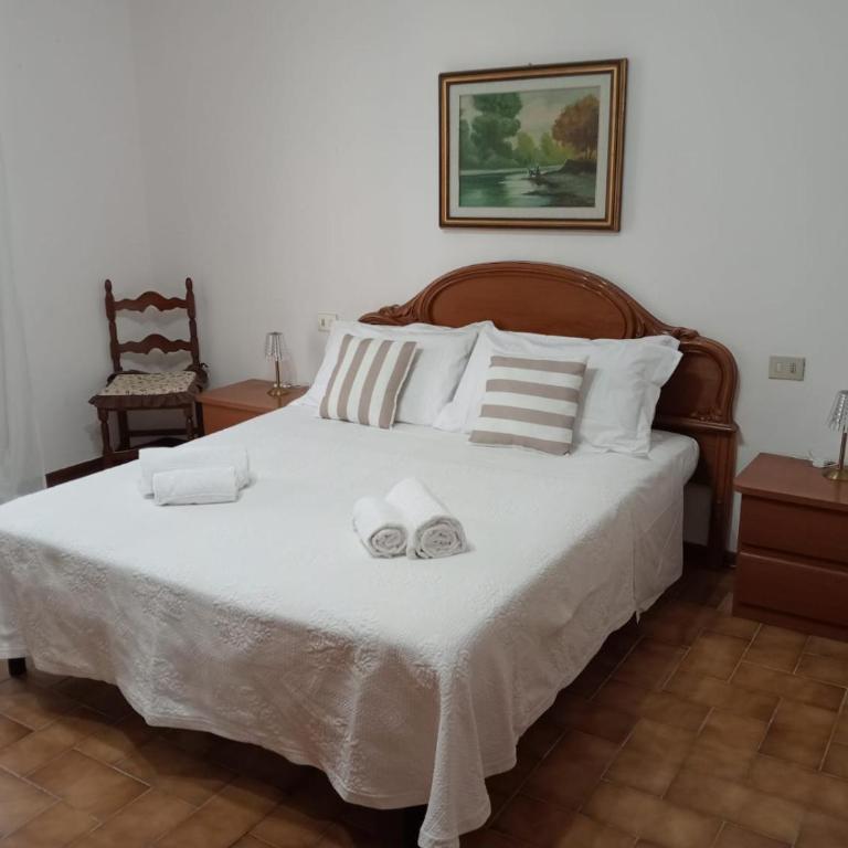 Casa Carolina Vista Lago a San Gimignano - Casa Vacanze con 3 Camere da Letto - 9