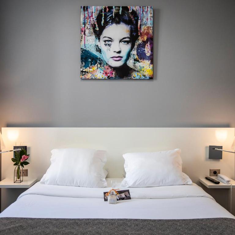 Le Manoir Hotel, BW Signature Collection - Superior King Room with One King Bed and Work Desk - Non-Smoking - 20