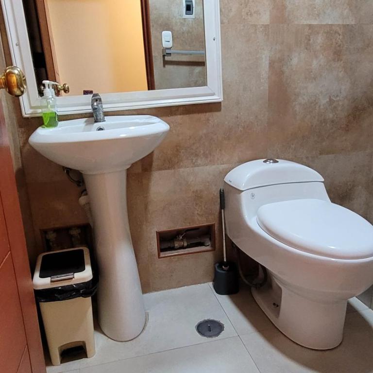 Departamento acogedor cusco - Three-Bedroom Apartment - 8