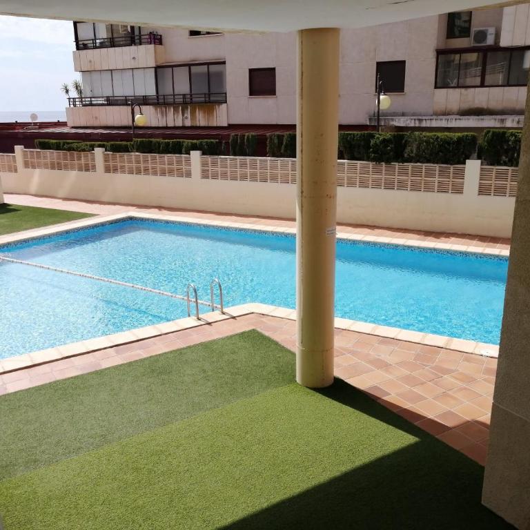 Apartment on the beach with parking and pool - One-Bedroom Apartment - 4