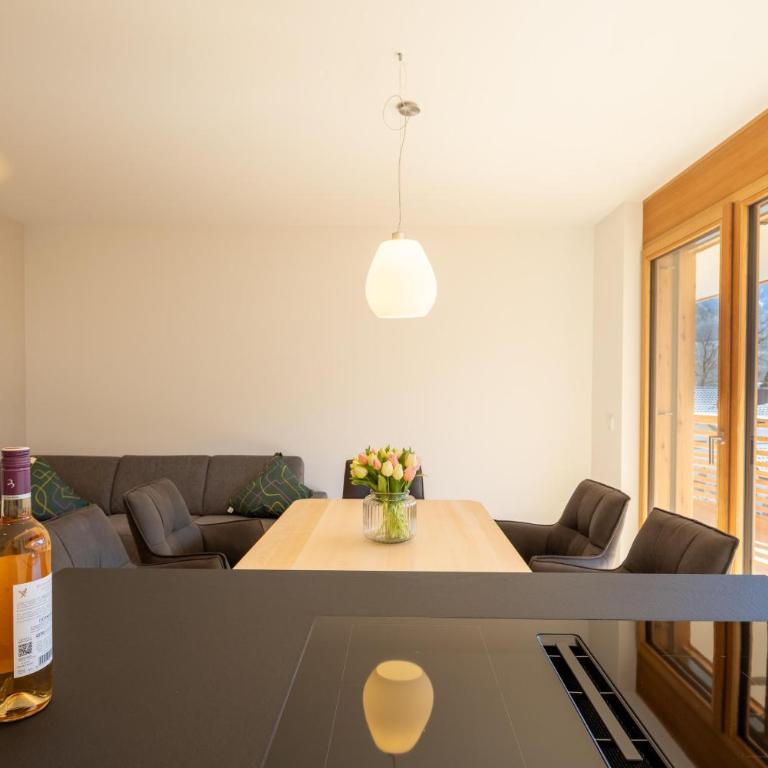 AppMONT - Two-Bedroom Apartment with Shower - 18