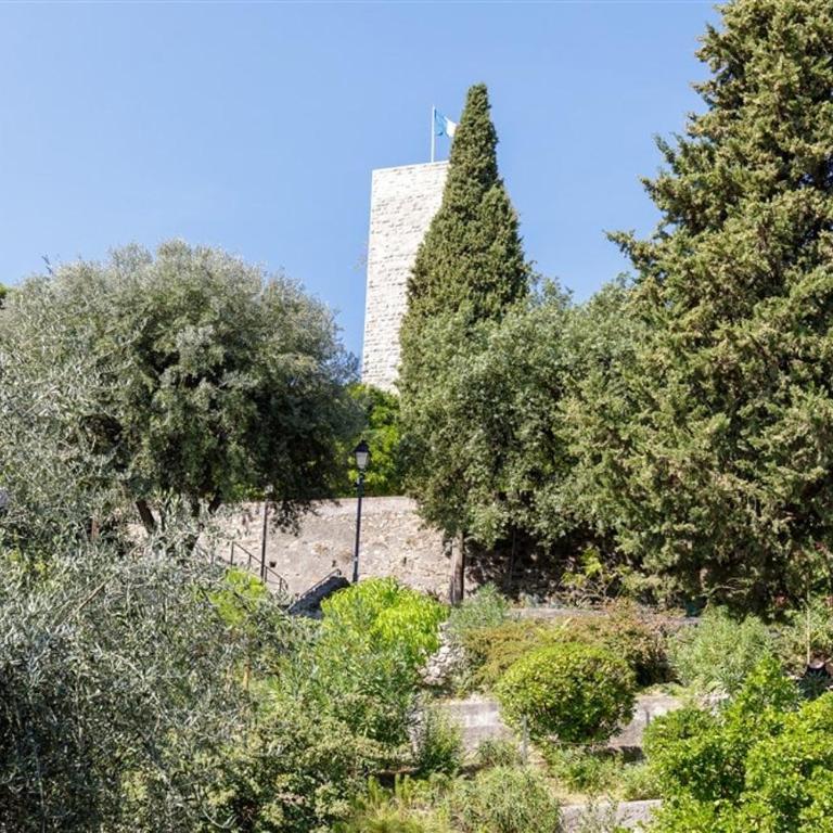 Central Charm space and calm sea view - Appartement 2 Chambres - 14