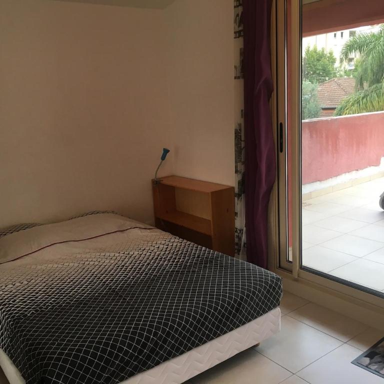 Villa Golfe Juan, plage à pied - Villa - 13