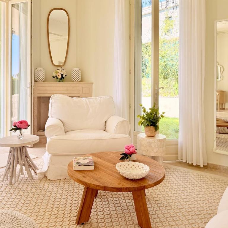 Magnificent Belle Epoque Villa with Pool - Villa with Private Pool - 14