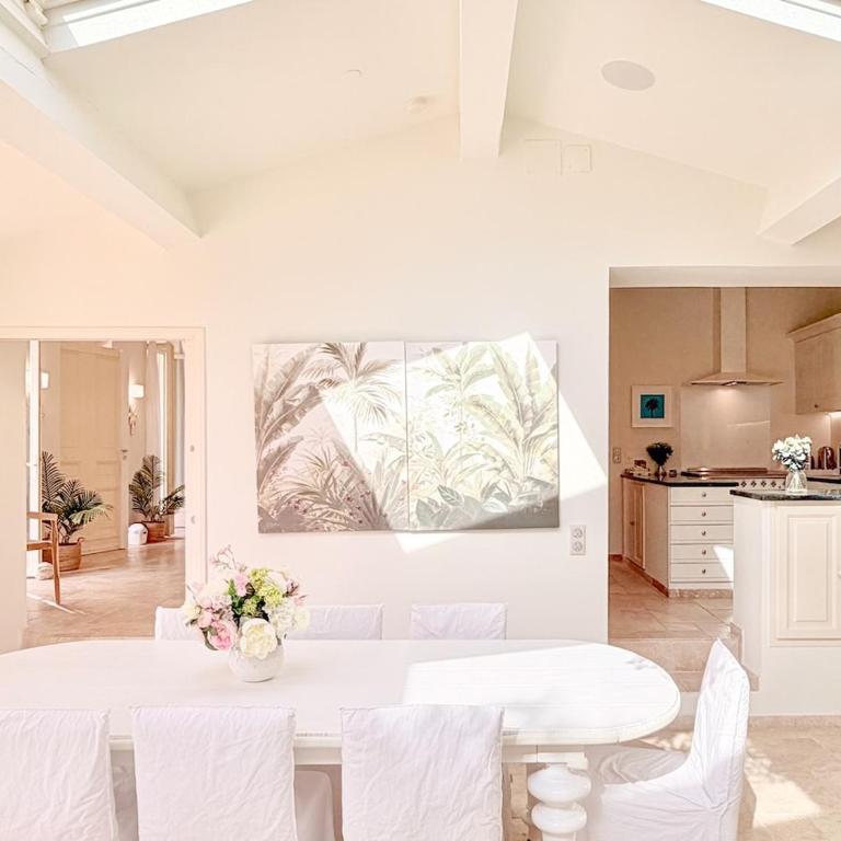 Magnificent Belle Epoque Villa with Pool - Villa with Private Pool - 7