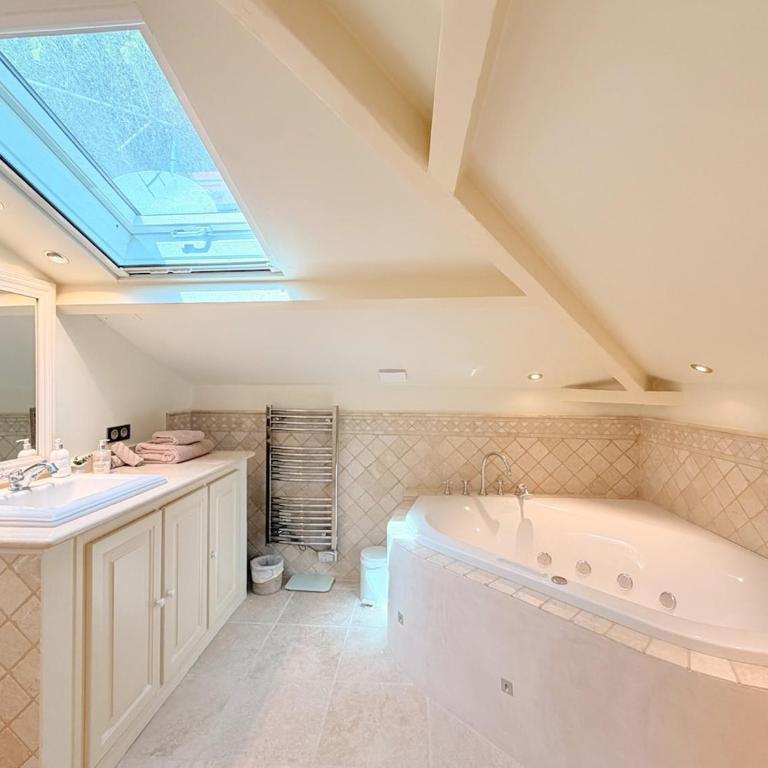 Magnificent Belle Epoque Villa with Pool - Villa with Private Pool - 29