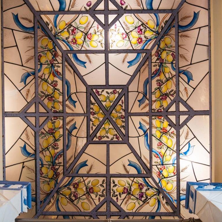 Palazzo Nobili - Deluxe Double Room with Balcony and Sea View - 8