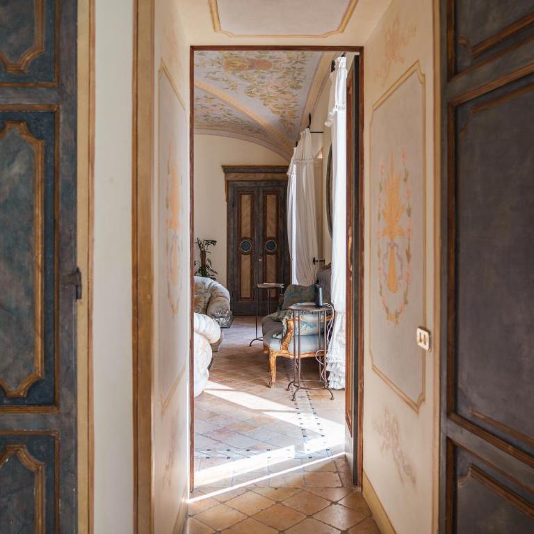Palazzo Nobili - Deluxe Double Room with Balcony and Sea View - 10