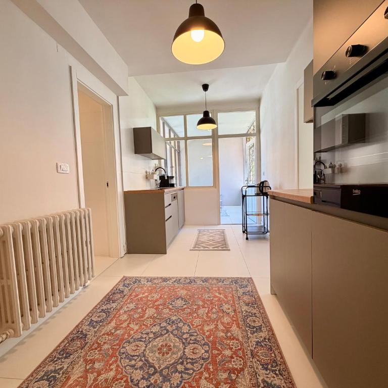 Downtown Luxury apartment by Ben&co - Two-Bedroom Apartment - 13