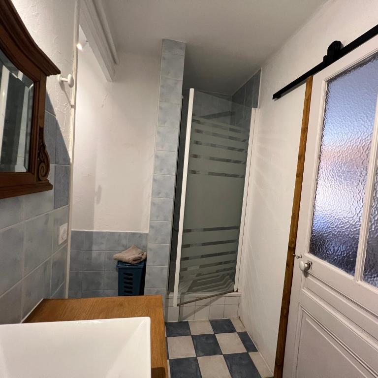 36 M2 between Presqu'île and university - Apartment - 4