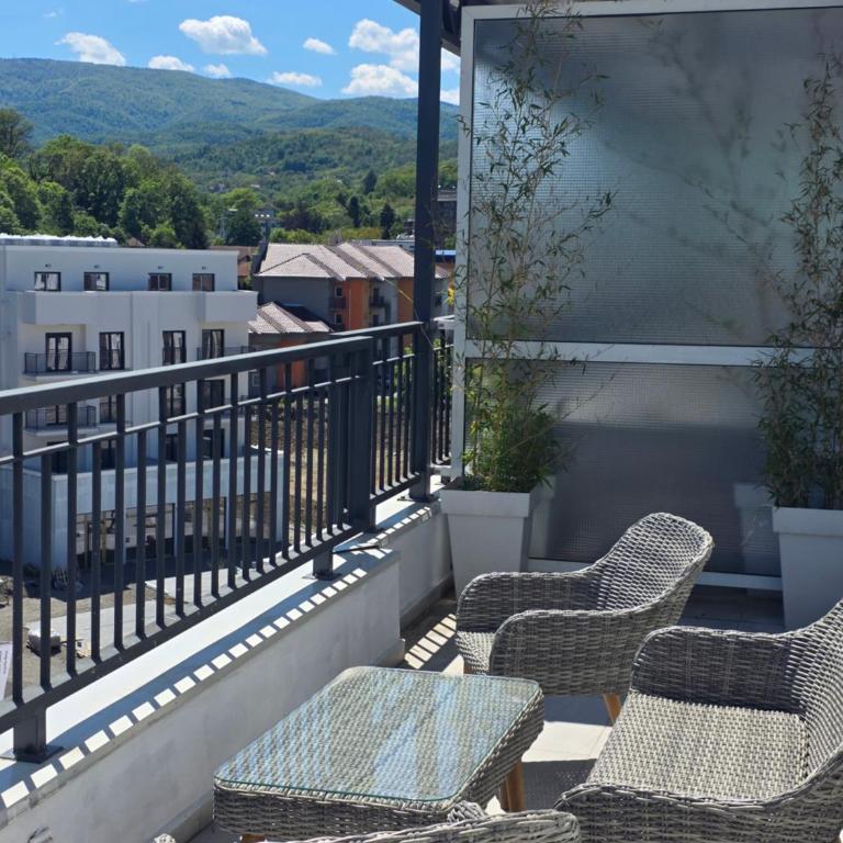 Vision apartmani Vrnjačka Banja - Apartment mit Terrasse - 2