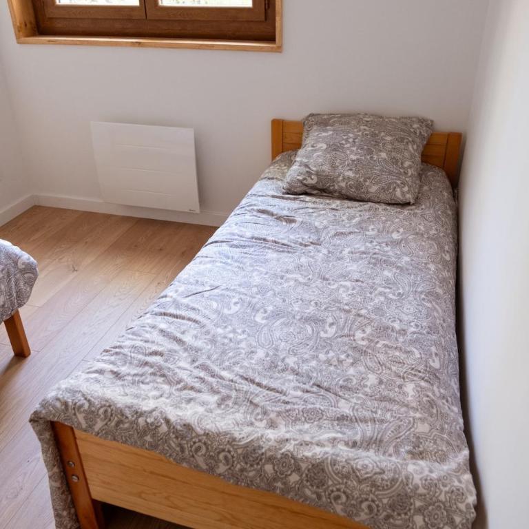 Appartement moderne et spacieux avec poêle à bois et balcon - Appartement - 45
