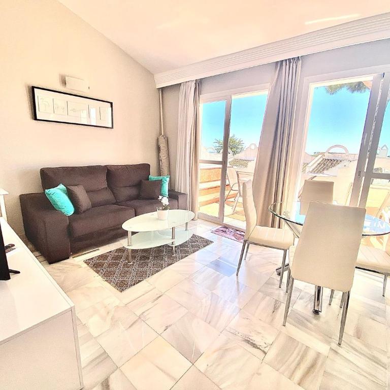 VIME V Sunny Marbella East SWIMMING POOL, GYM & SPA - EaW Homes - Apartamento de 2 dormitorios - 4