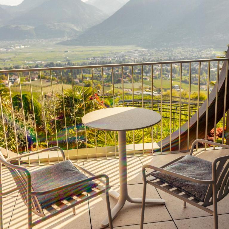Pension zum Burggräfler - Camera Familiare con Vista Montagna - 13