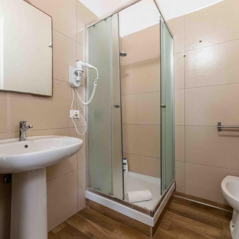 Cefalù Center Apartments - Camera Matrimoniale - 1