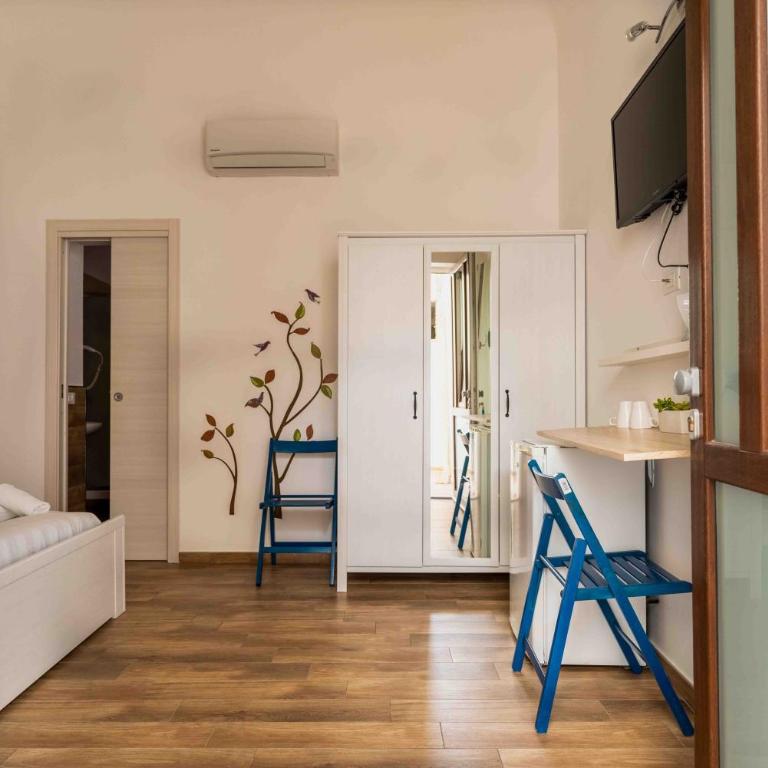 Cefalù Center Apartments - Camera Matrimoniale - 8